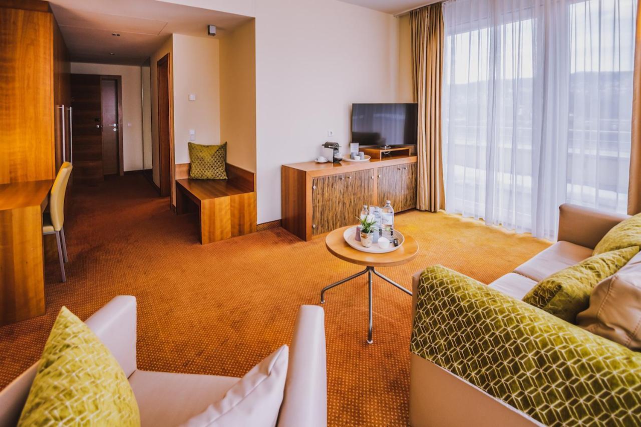 Seehotel Sued By S4Y Velden am Wörthersee Eksteriør bilde